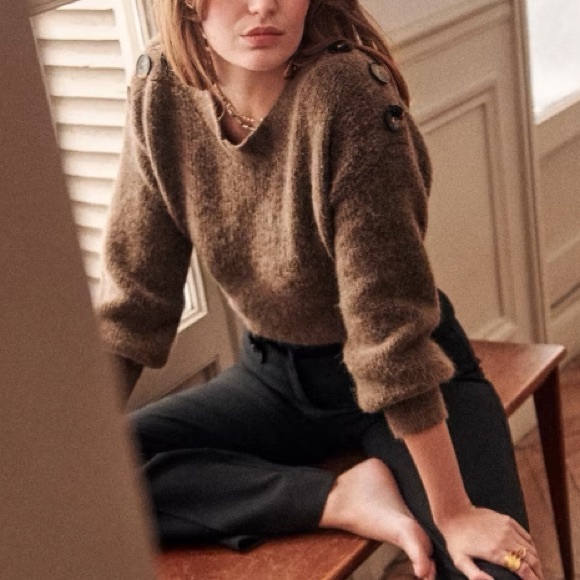 Sezane Chestnut Victor Jumper - Picture 1 of 5